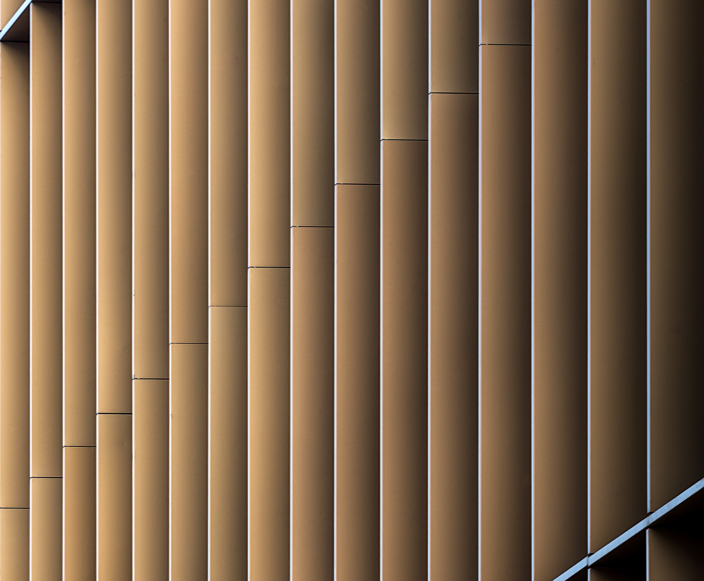 Electrolytic colours