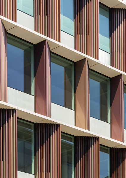 Ultra matt anodized aluminium facades