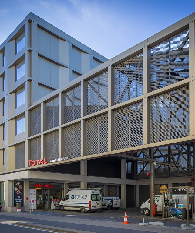 Moxy Hotel Antwerpen