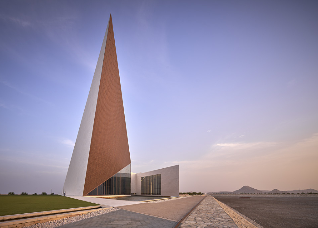 Panelox's role in shaping Oman's architectural legacy