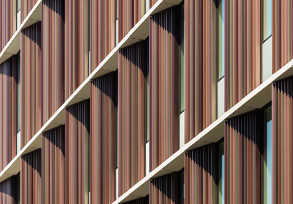 Complex layered tones